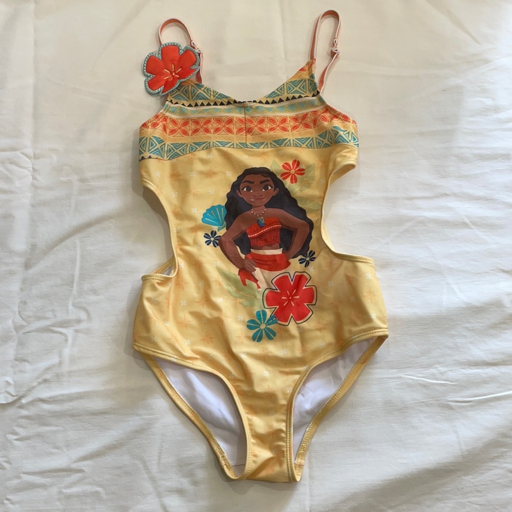 Moana Swimsuit For Girls (Disney Brand) Size 6.